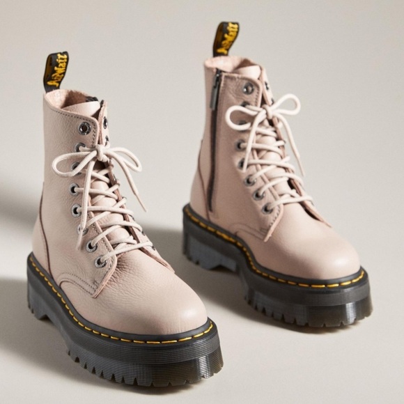 NWT DR MARTENS Jadon III Boots! - Picture 4 of 14